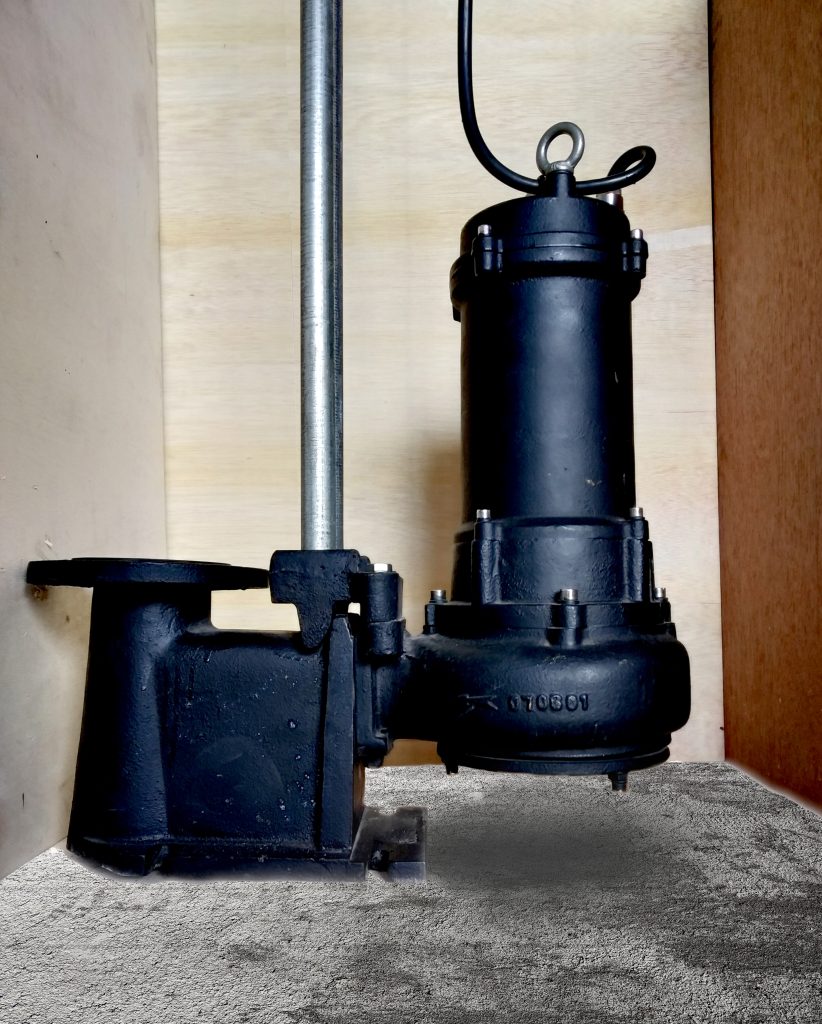 Instalasi Pompa Submersible Raddyant oleh Rajawali Parama Konstruksi